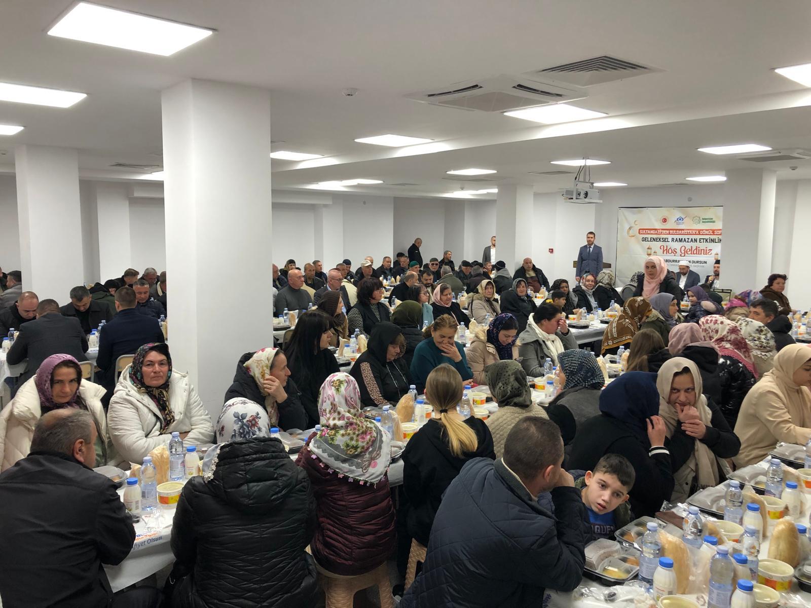 Balkanlarda İlk İftar Sofrası Kırcaali’de