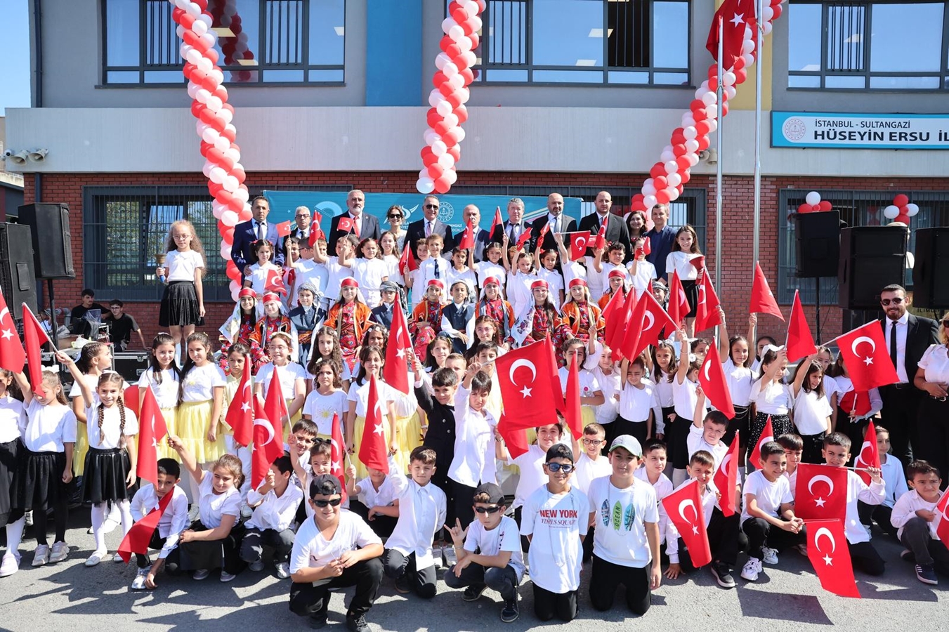  Başkan Dursun’dan Miniklere Ziyaret