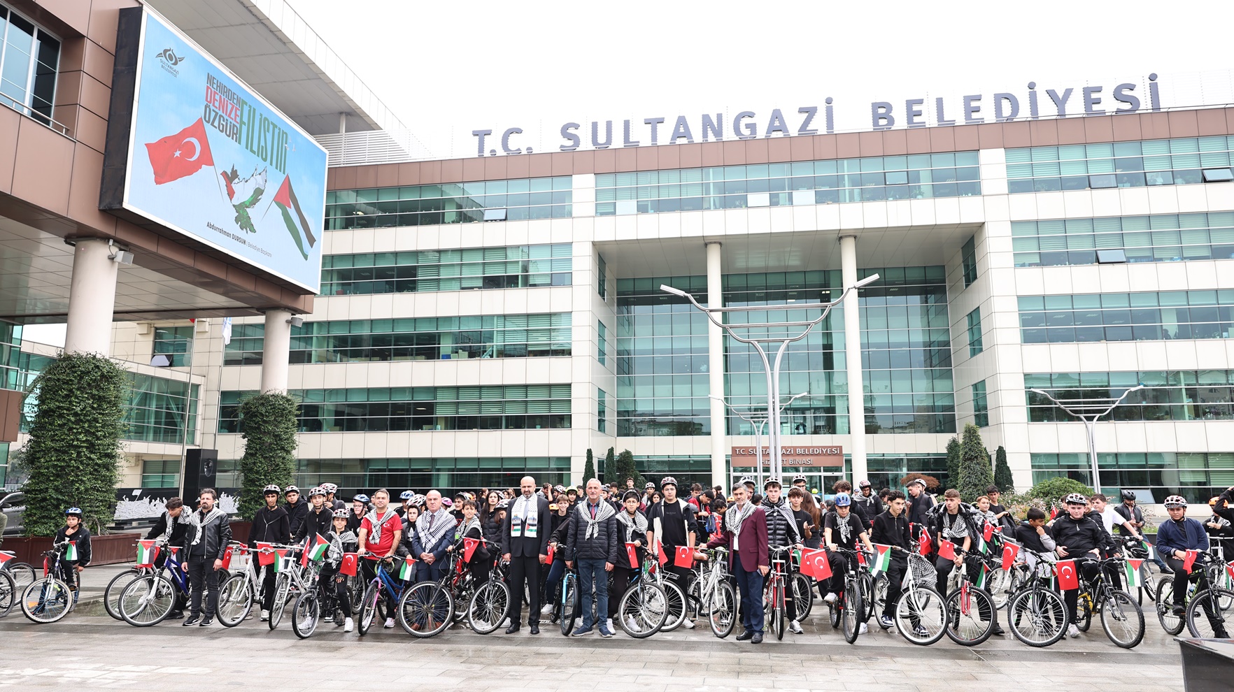 Gazze’deki Çocuklara Umut İçin Pedal Çevirdiler