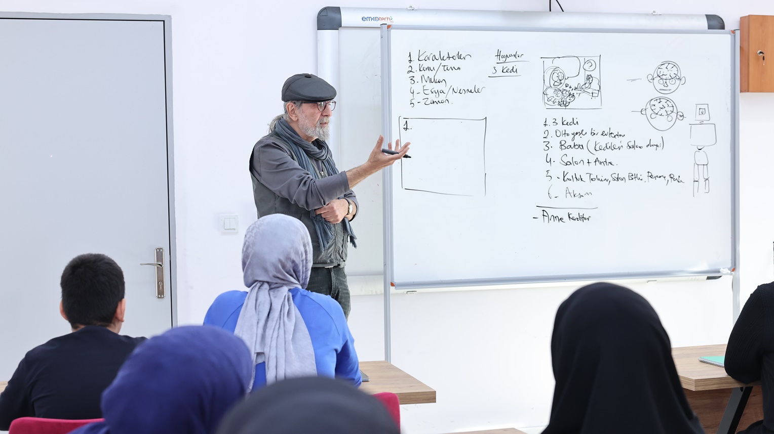 Geleceğin Karikatüristleri Sanat Akademileri’nden Çıkacak