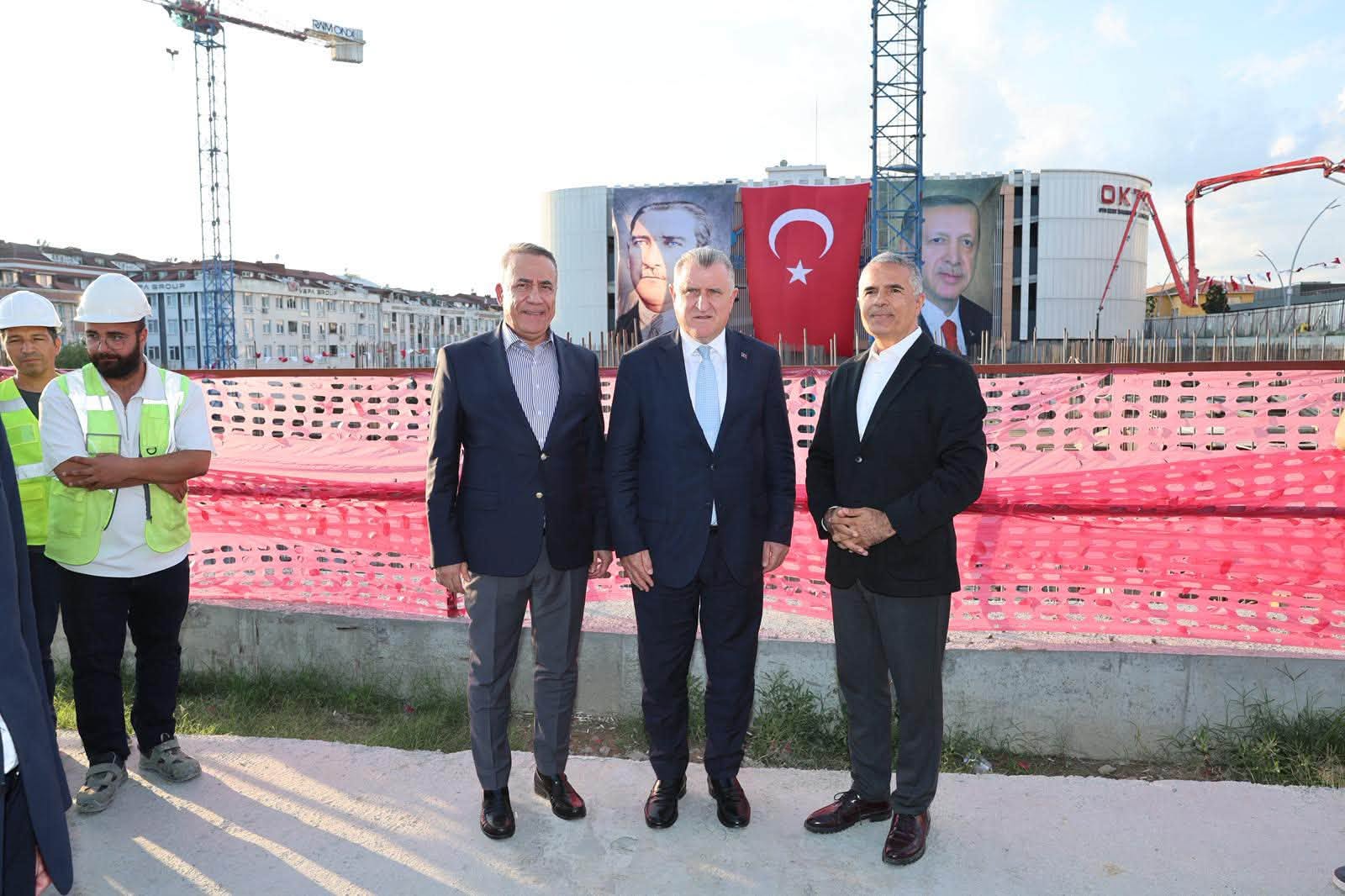 TRT Haber- Bakan Bak: Naim Süleymanoğlu Bir Efsane