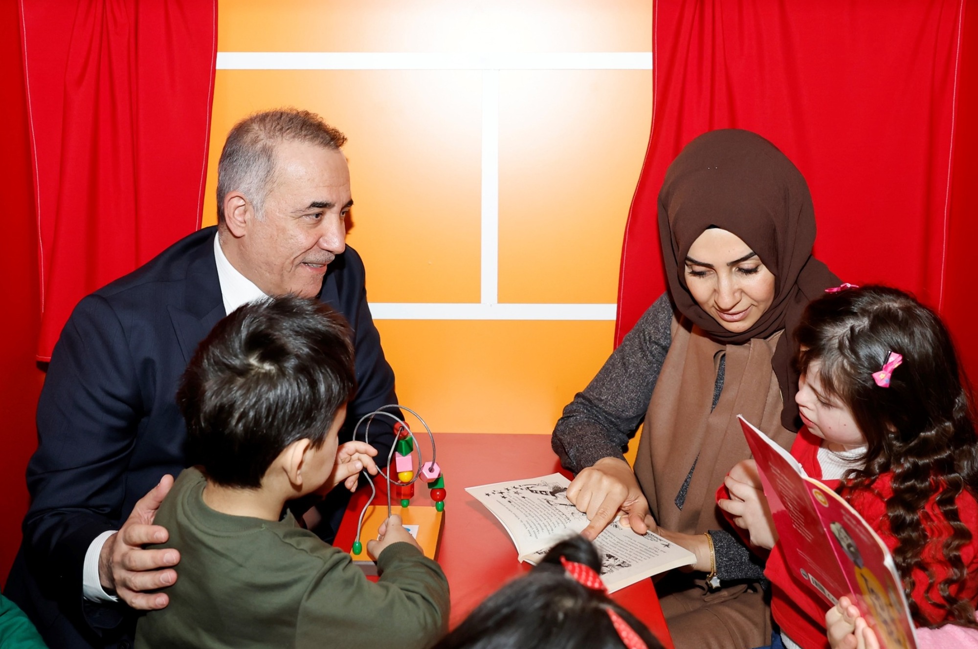 Sultangazi Belediyesi’nden Çocuklara Okumayı Sevdiren Etkinlik: Kütüp-Anne ve Çocuk Saati