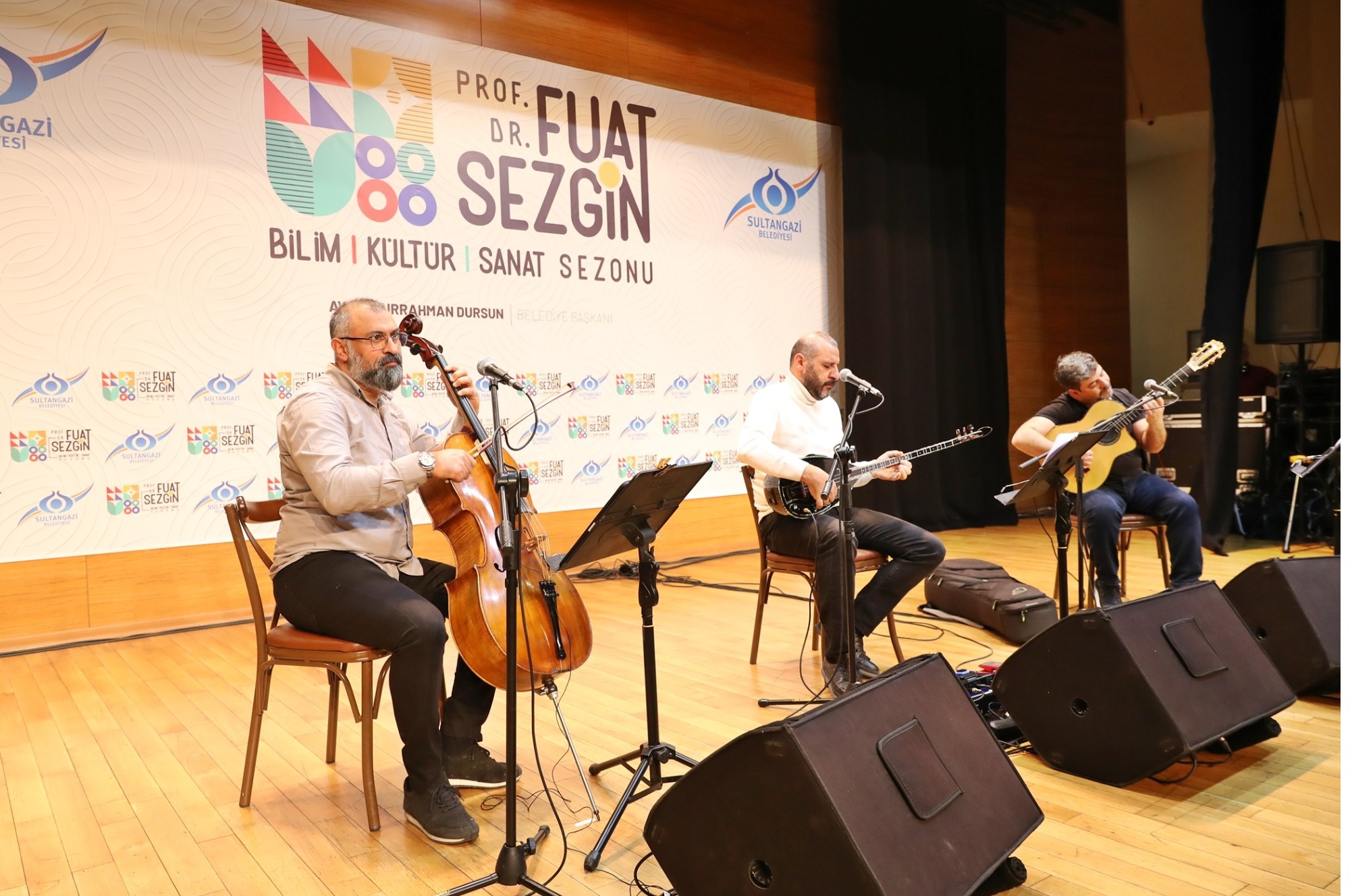 Şems Trio, En Sevilen Anadolu Ezgilerini Sultangazililer İçin Seslendirdi